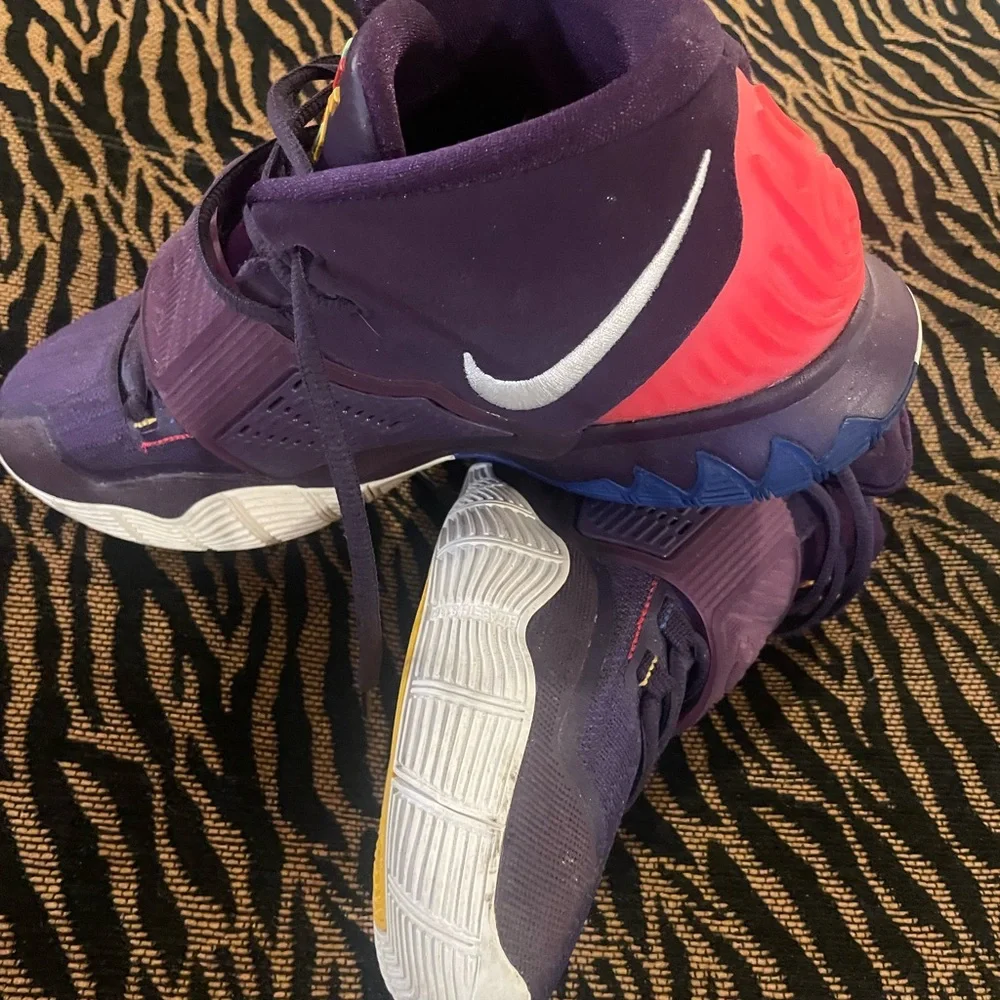 Nike Multicolor Athletic Shoes Kyrie Irving - Picture 3 of 12